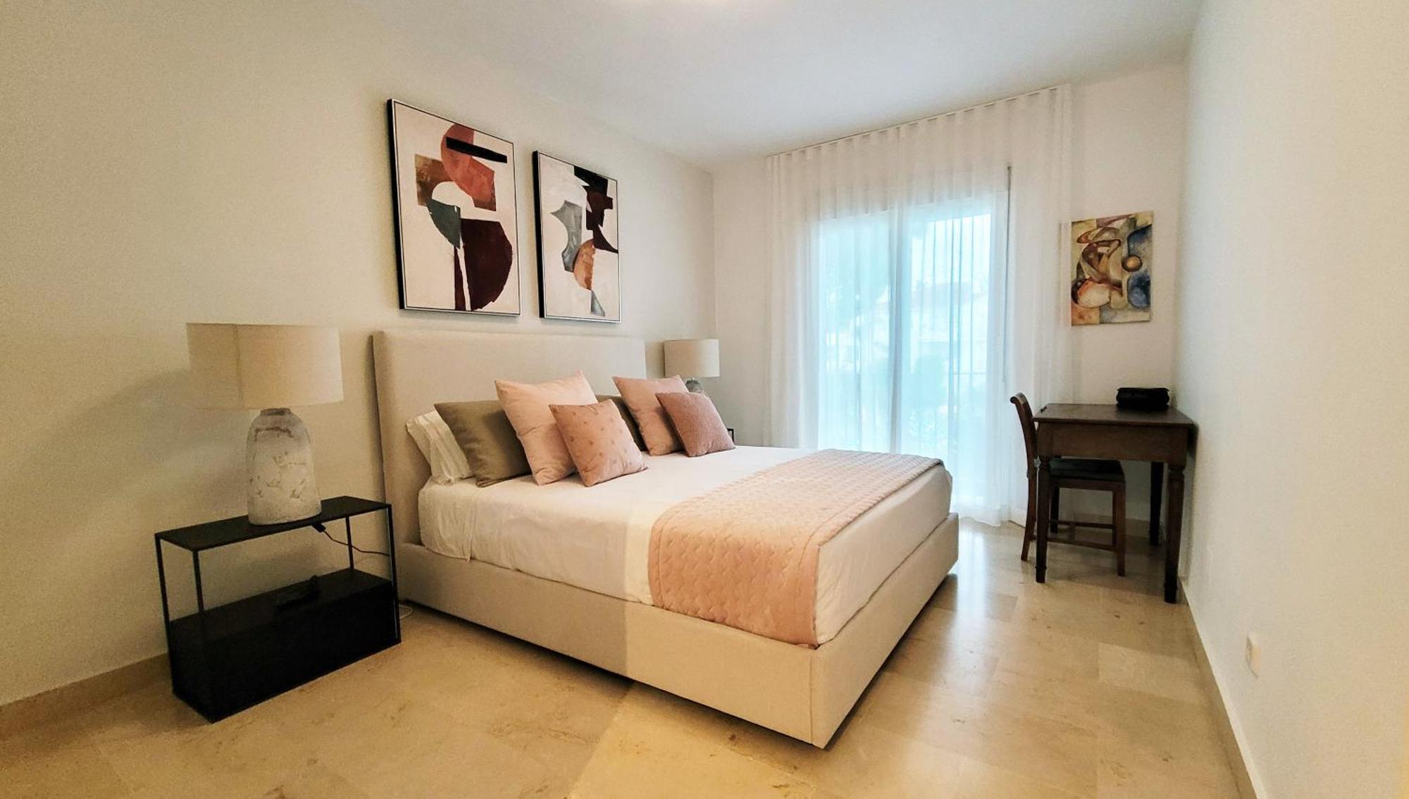 In El Presidente Side New Golden Mile Apartment