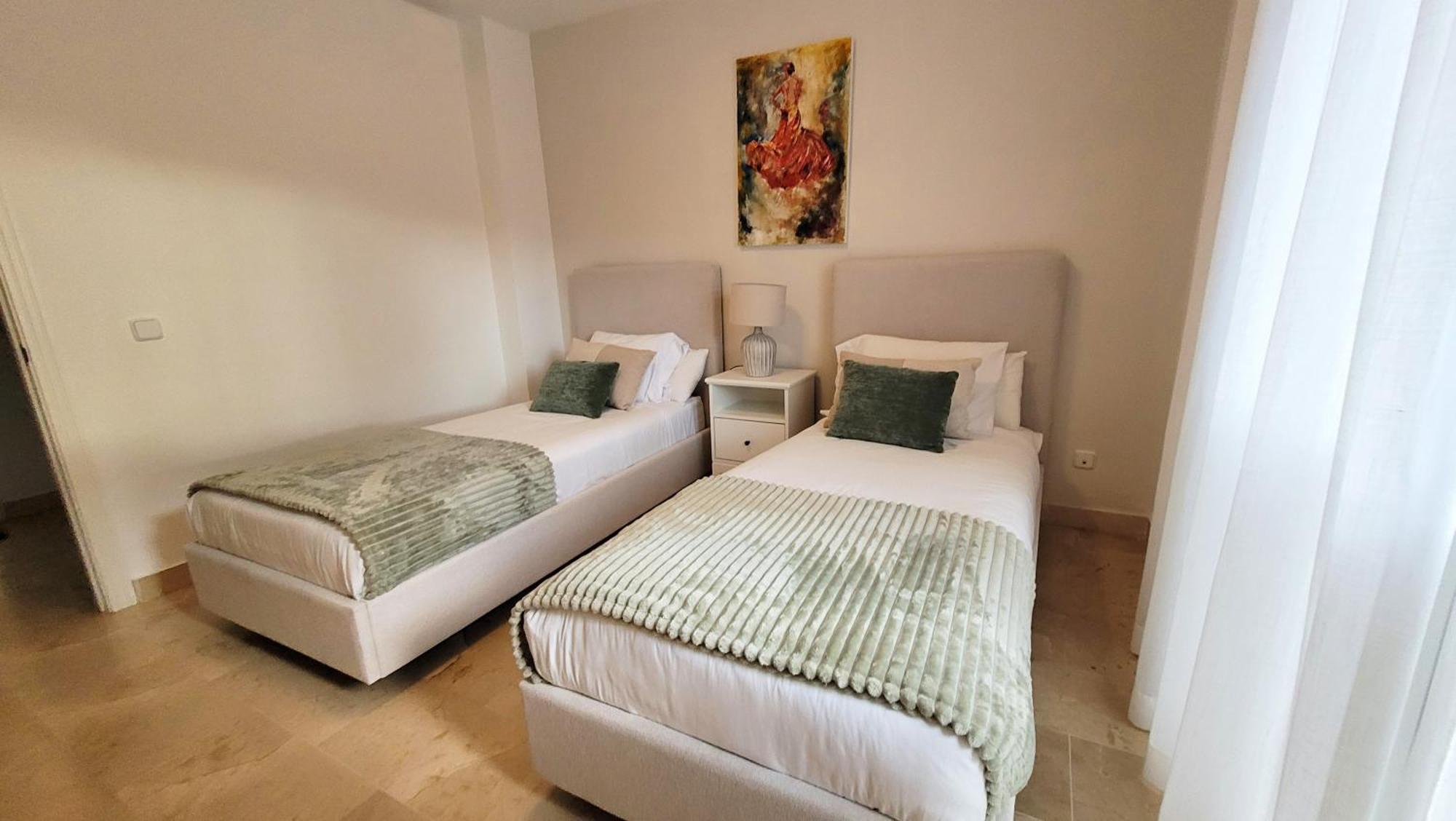 Apartment In El Presidente Side New Golden Mile *