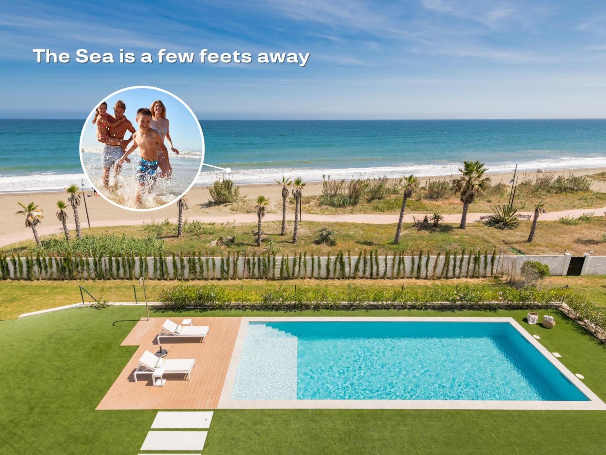 Villa Vacation Marbella I Imare Waterfront, Beachfront Villa, Rooftop Jacuzzi, Indoor *