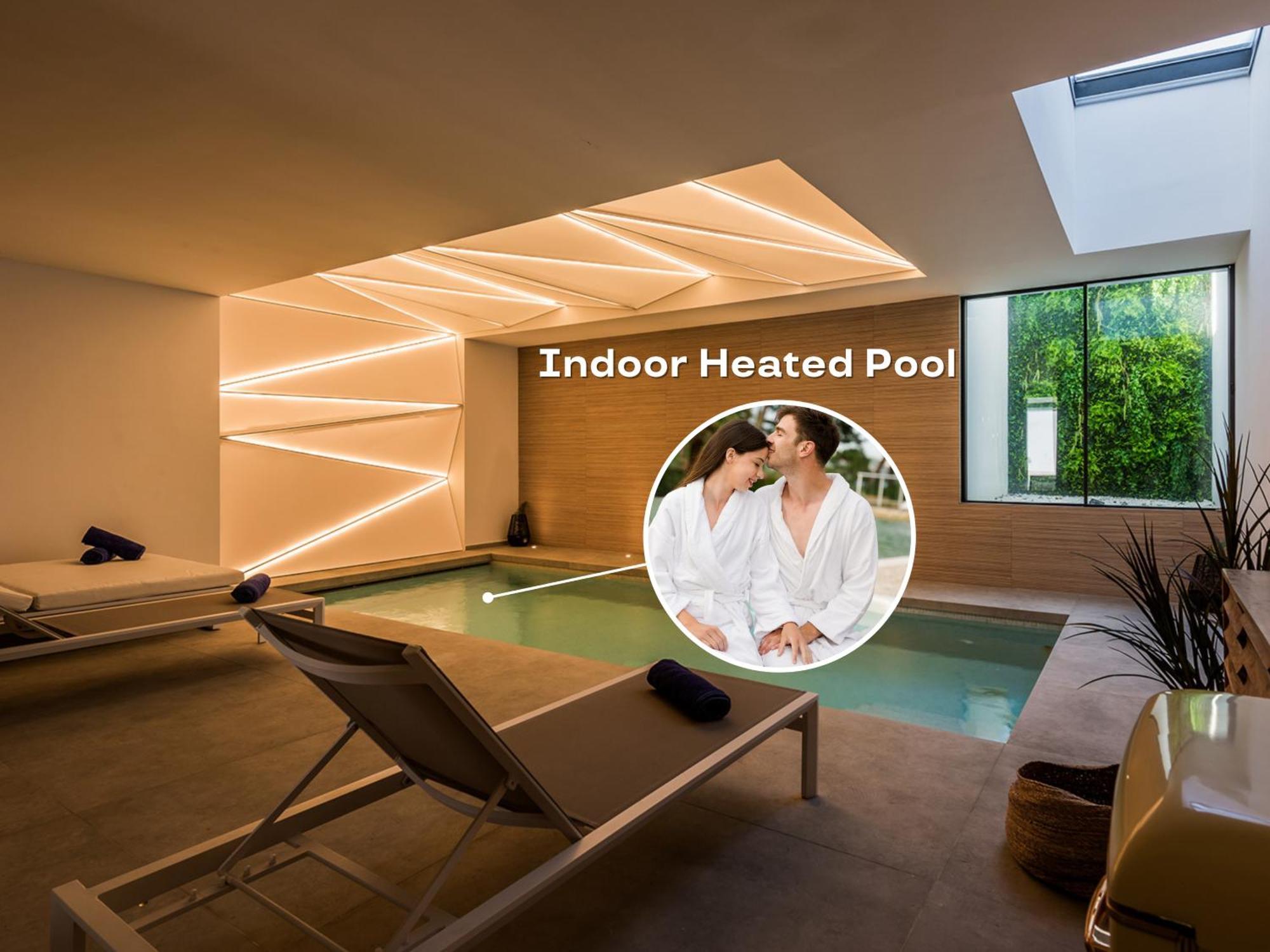 Vacation Marbella I Imare Waterfront, Beachfront Villa, Rooftop Jacuzzi, Indoor