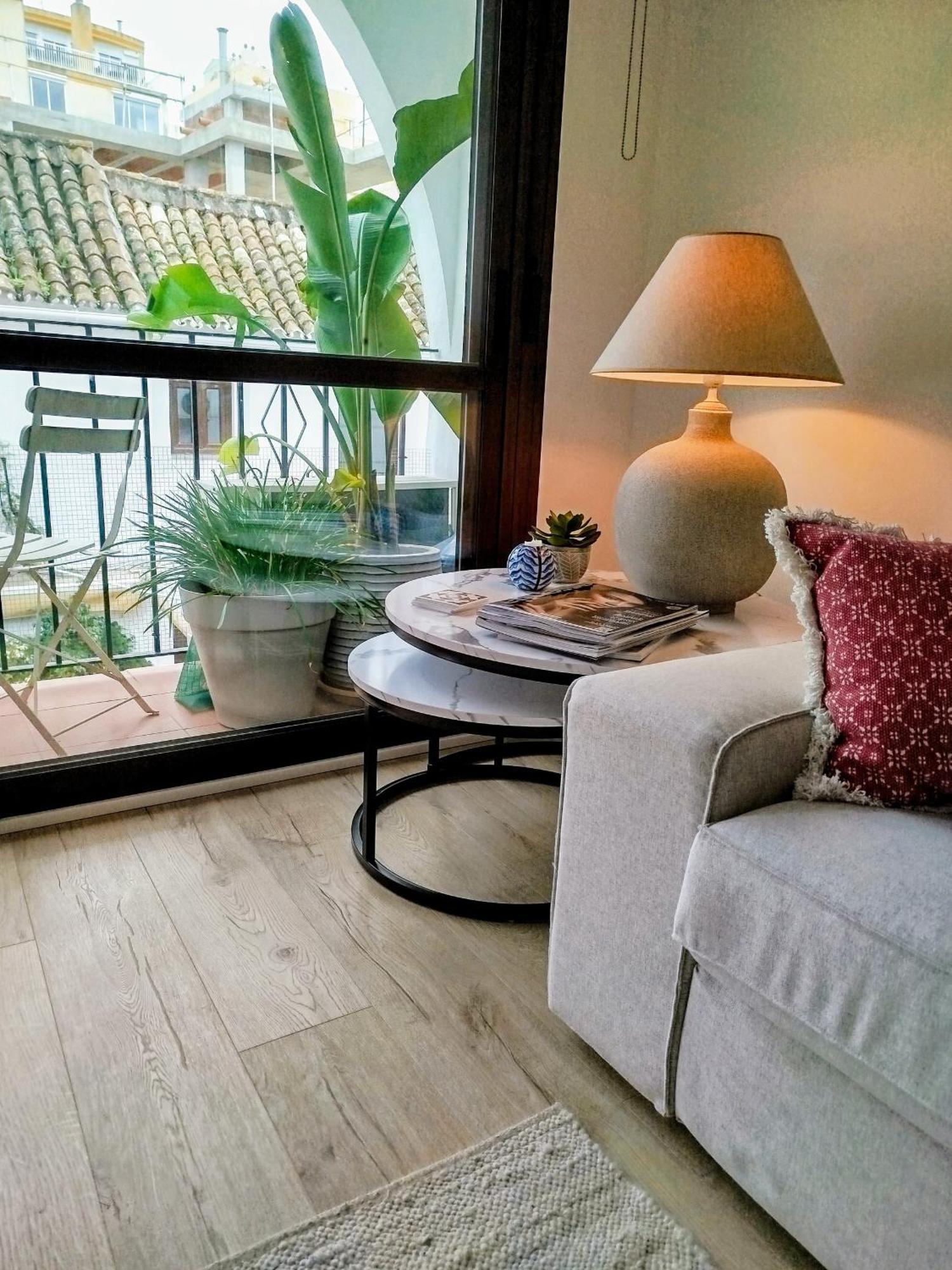 Impressive With 3 Bedrooms Metres From The Appartement *