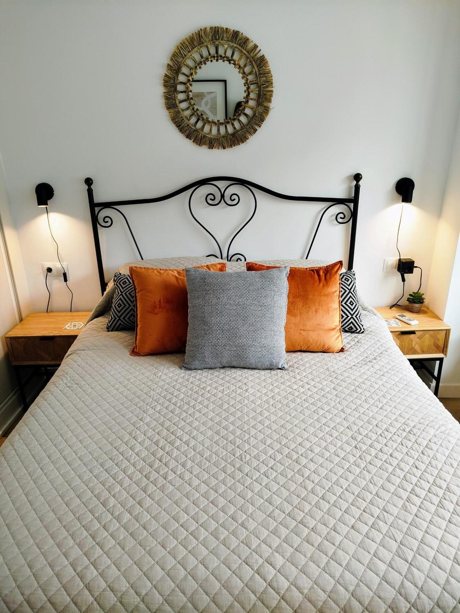 Impressive With 3 Bedrooms Metres From The Appartement *