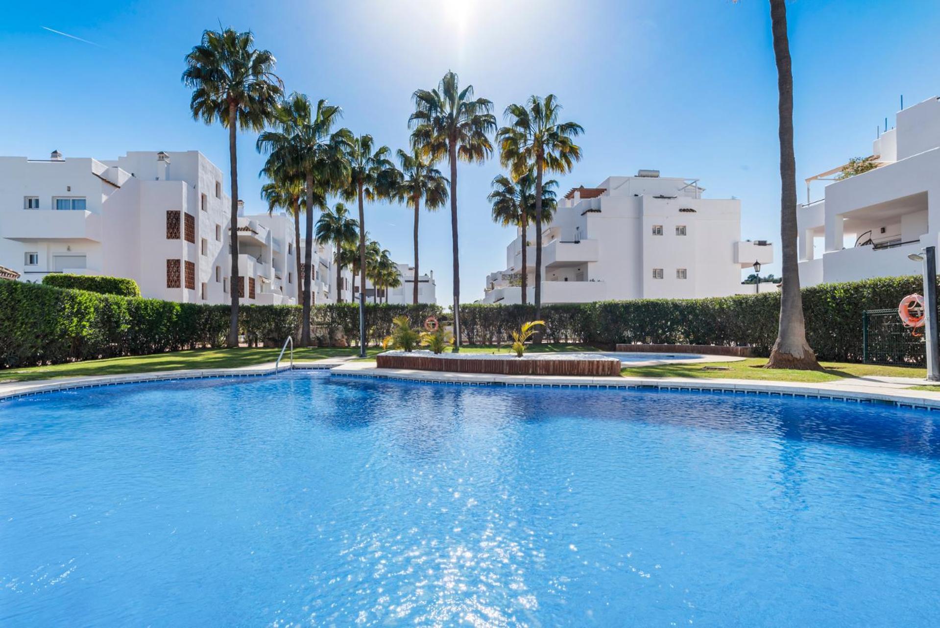 Luna Del Mar - Luxury With Jacuzzi * Estepona