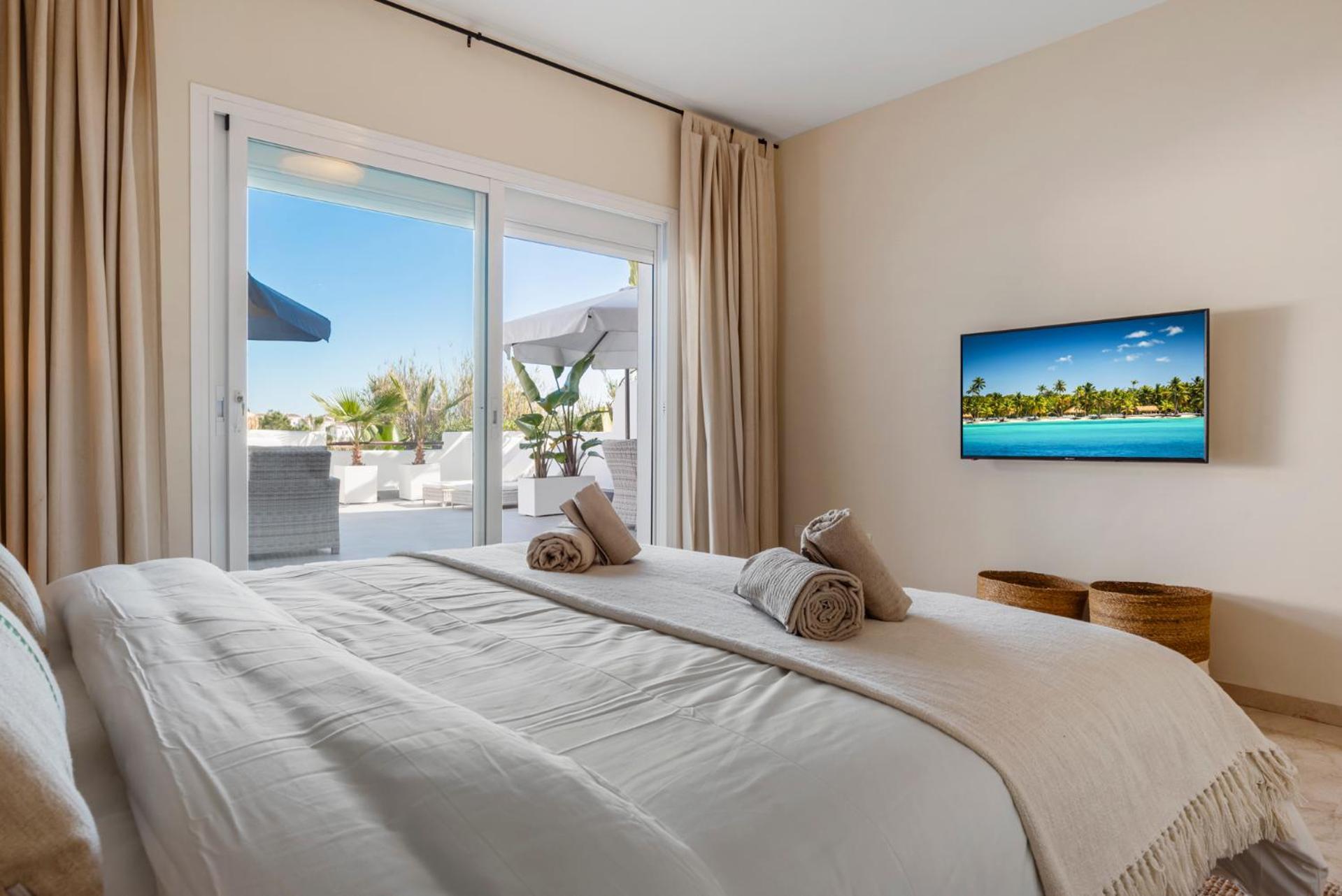 Luna Del Mar - Luxury With Jacuzzi