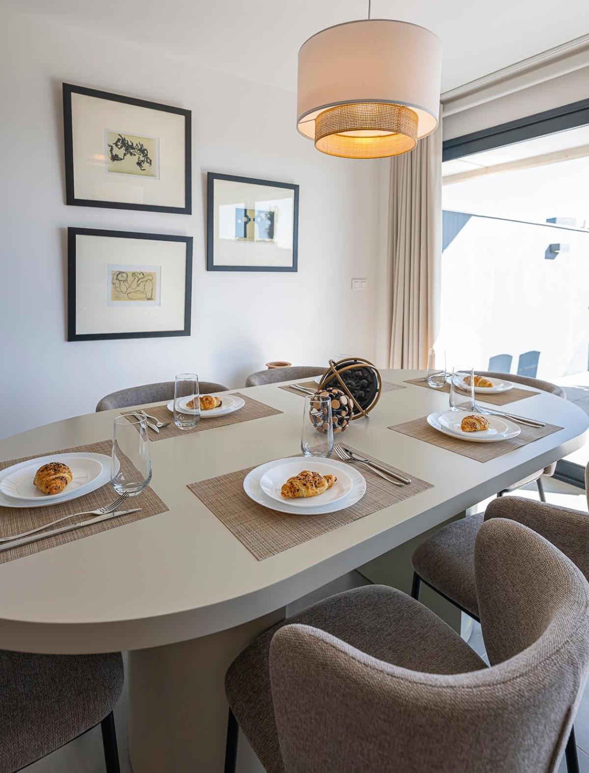 Magnificent 3-bedroom Apartment, Terrace, Sauna And Swimming Pools