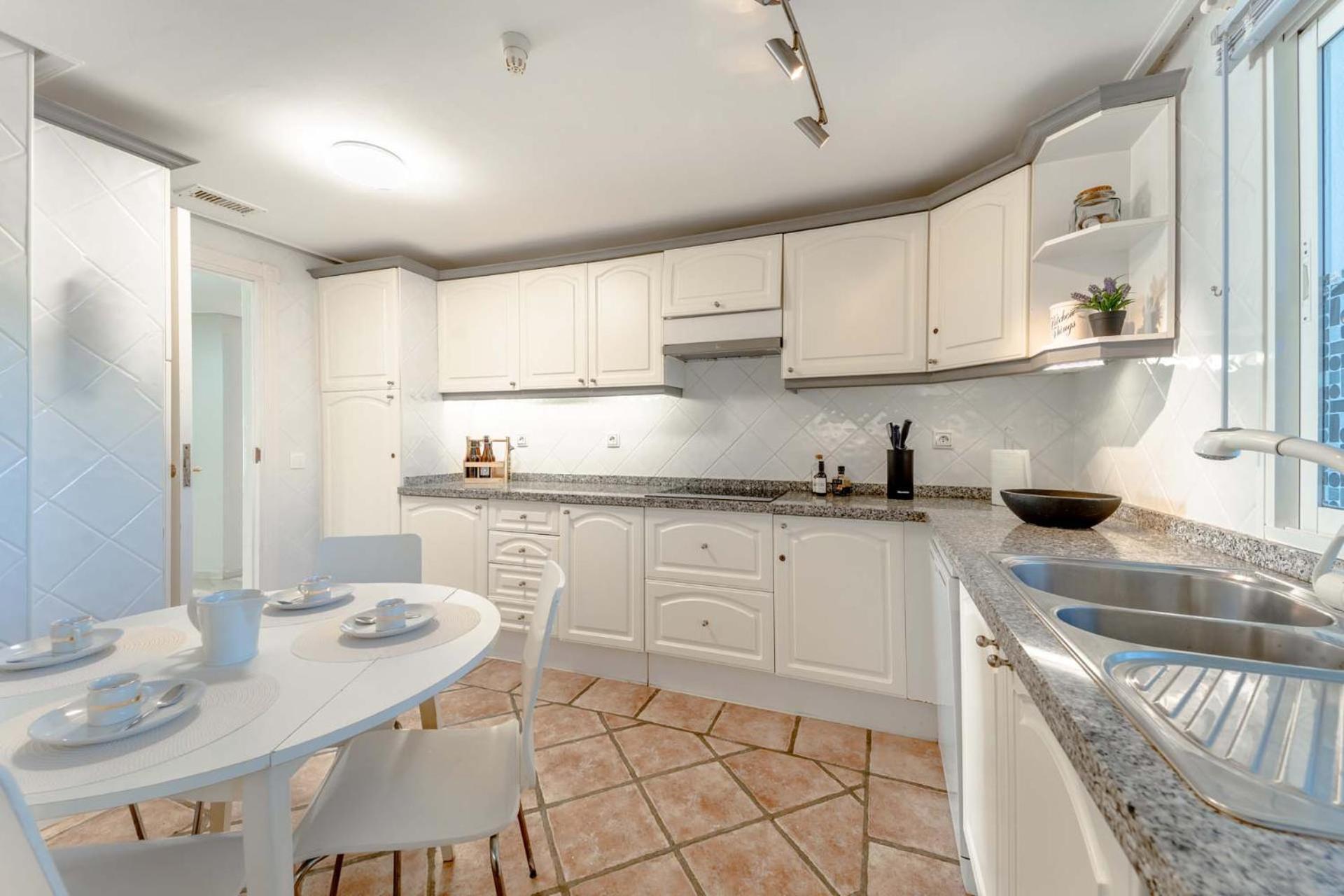 Vip Superior Dominion Apartment Estepona