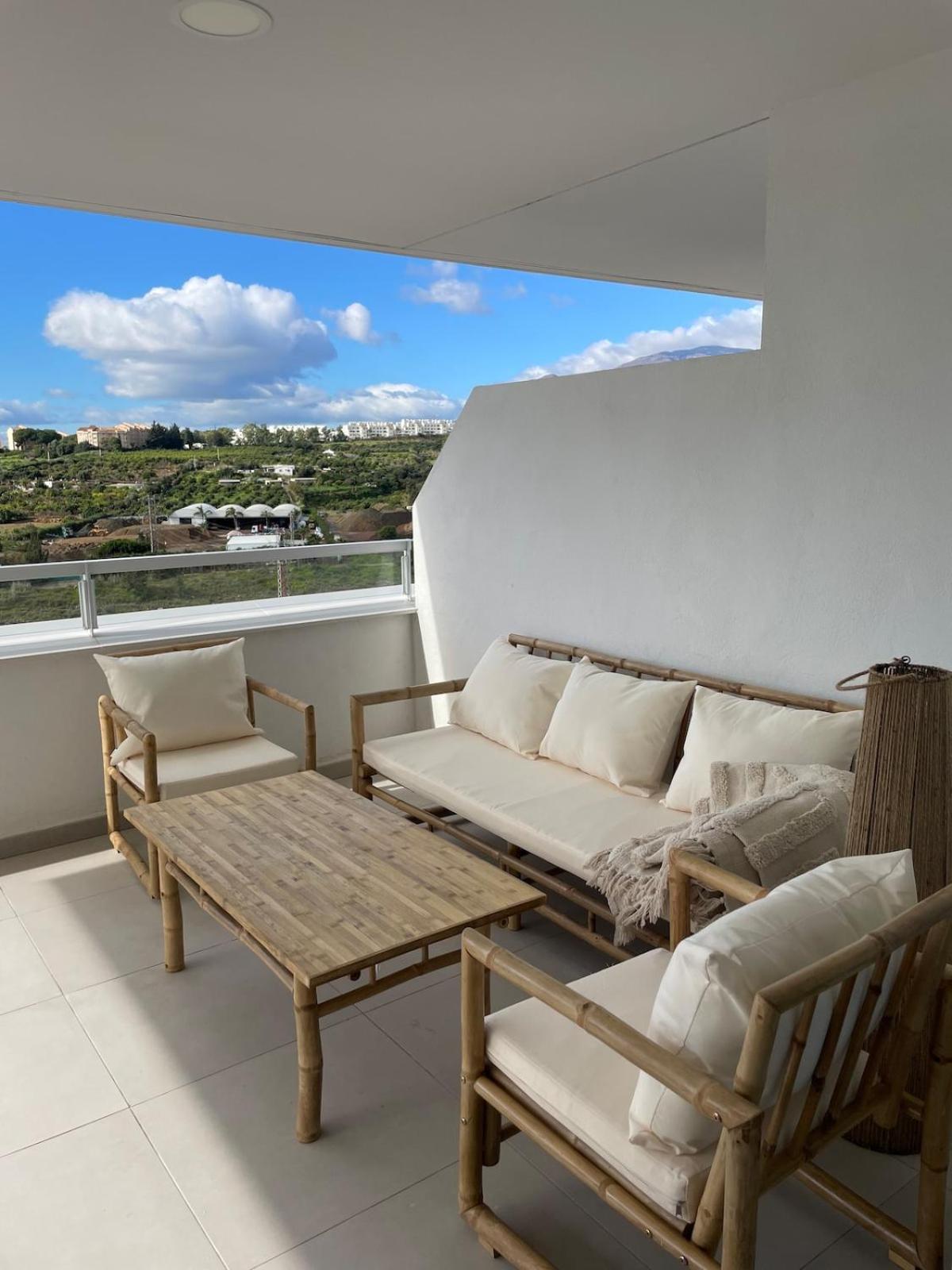 Oceana Gardens Apartment *