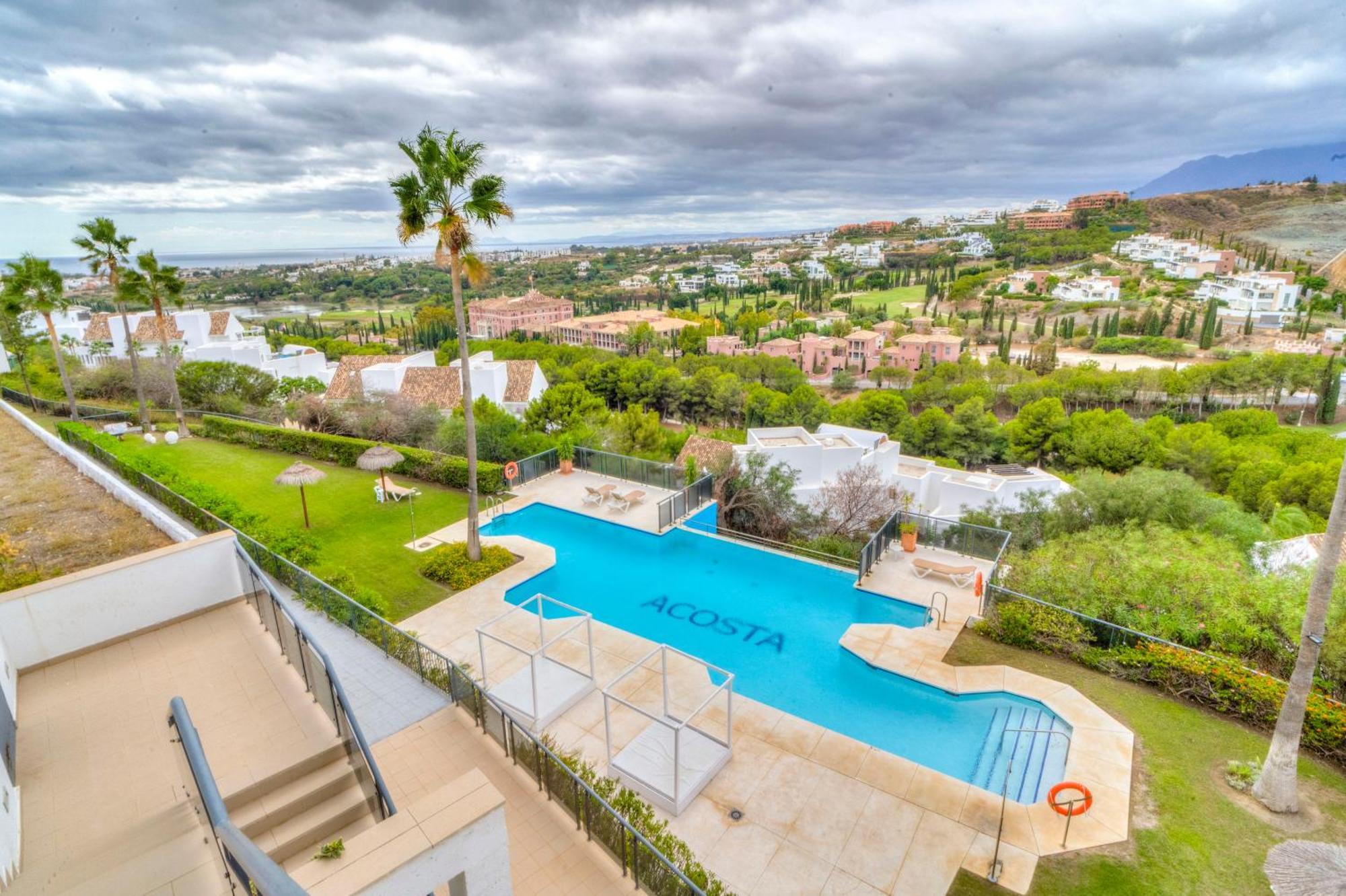 Serendipity Flat- Stunning Views And Serene Interior * Estepona