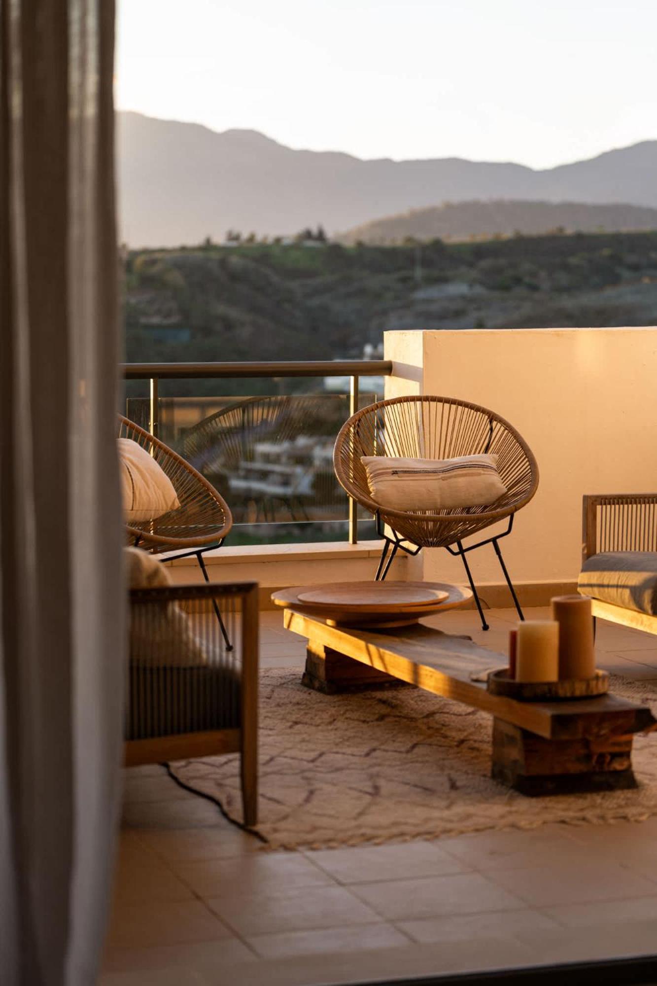 Apartment Serendipity Flat- Stunning Views And Serene Interior Estepona