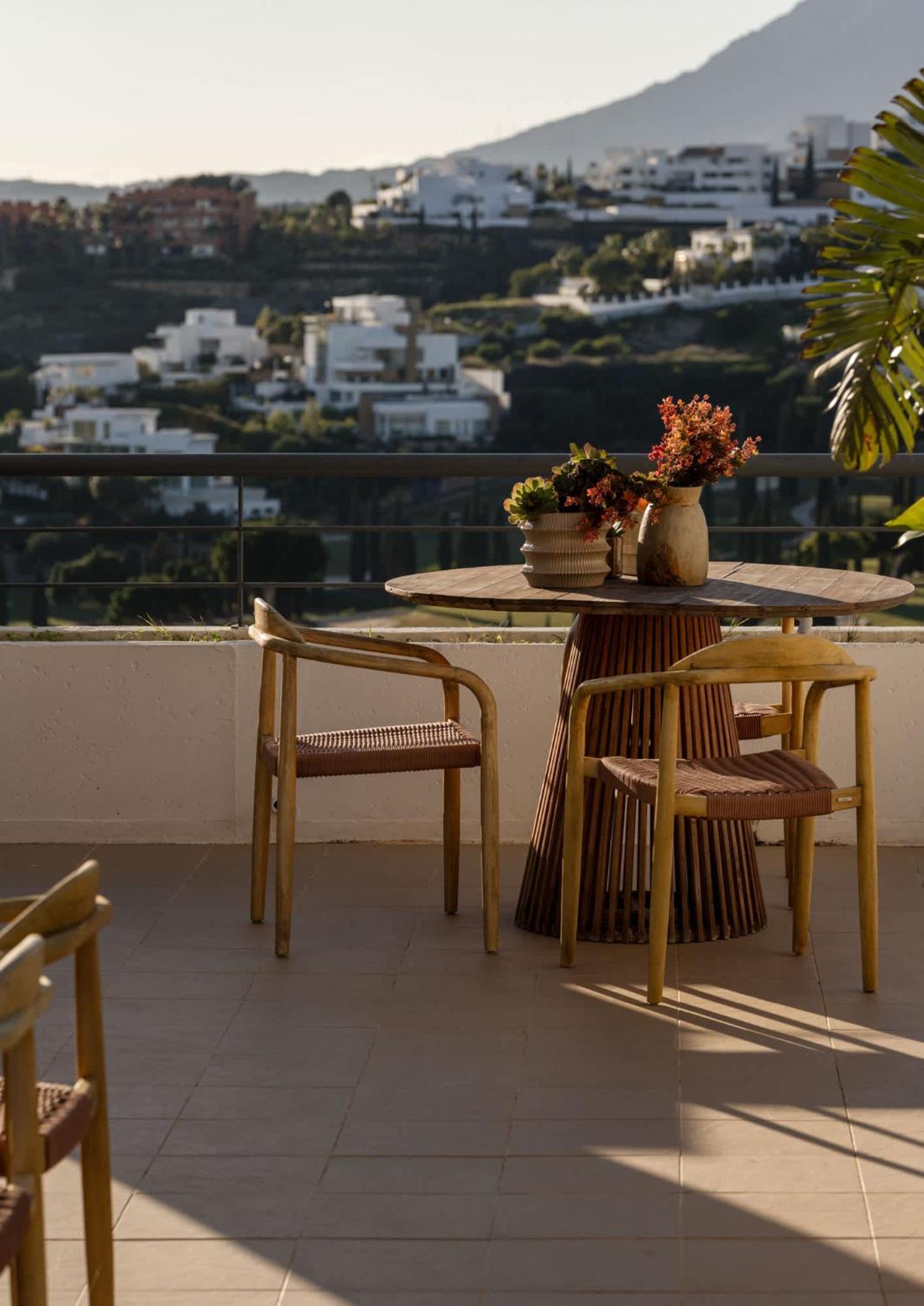 Apartment Serendipity Flat- Stunning Views And Serene Interior *
