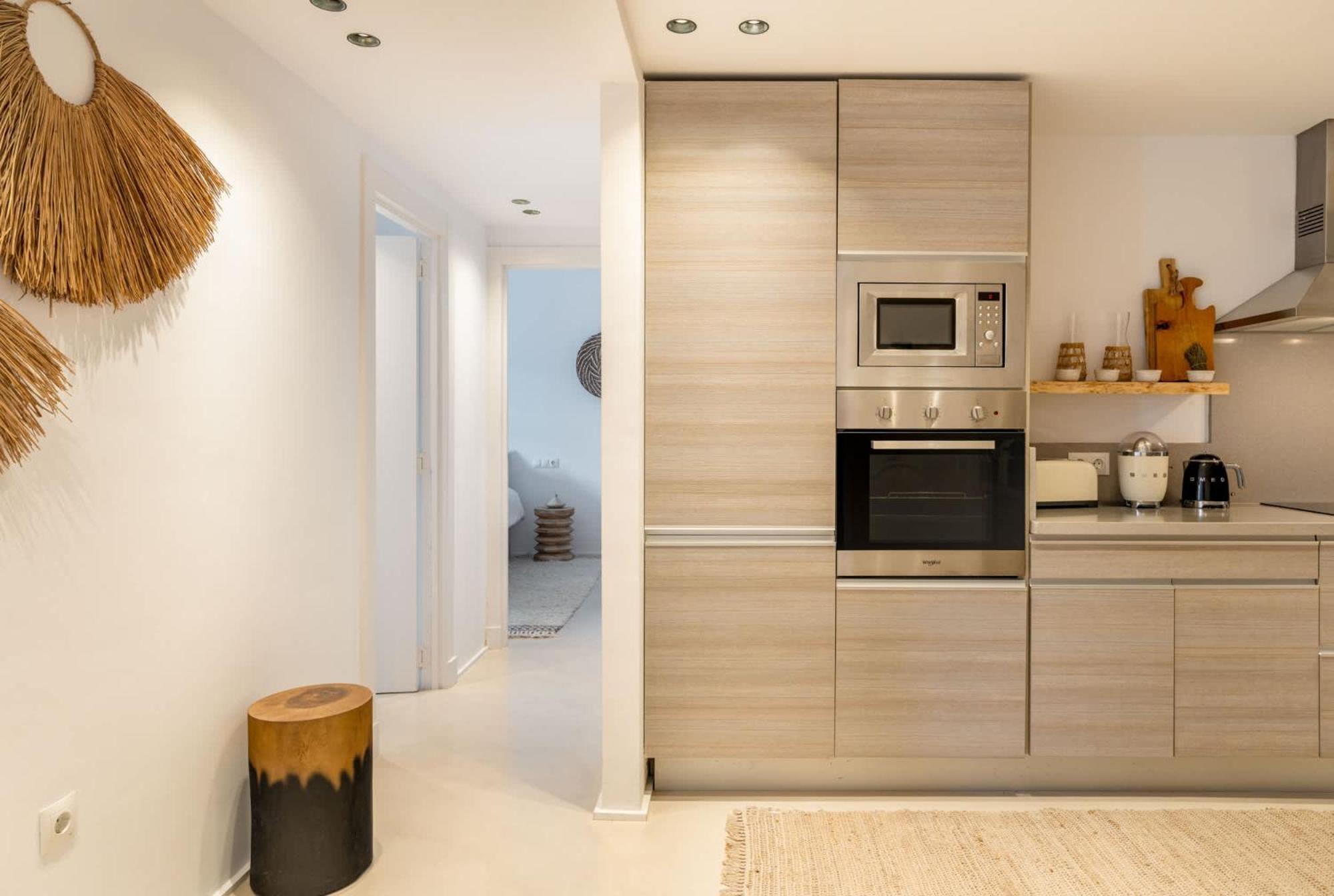 Serendipity Flat- Stunning Views And Serene Interior Estepona