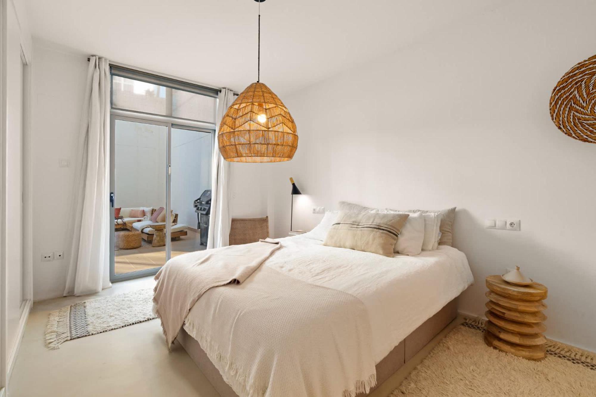 Apartment Serendipity Flat- Stunning Views And Serene Interior