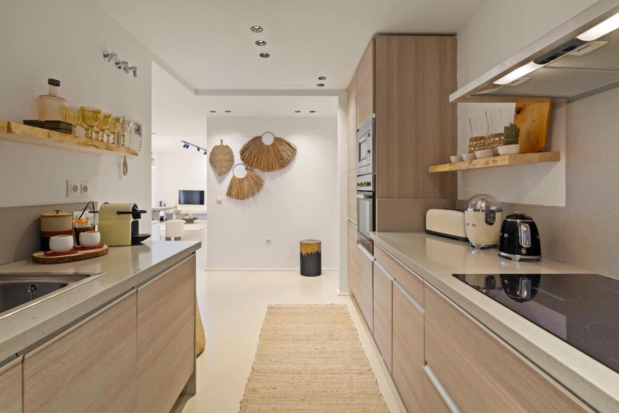 Serendipity Flat- Stunning Views And Serene Interior Estepona