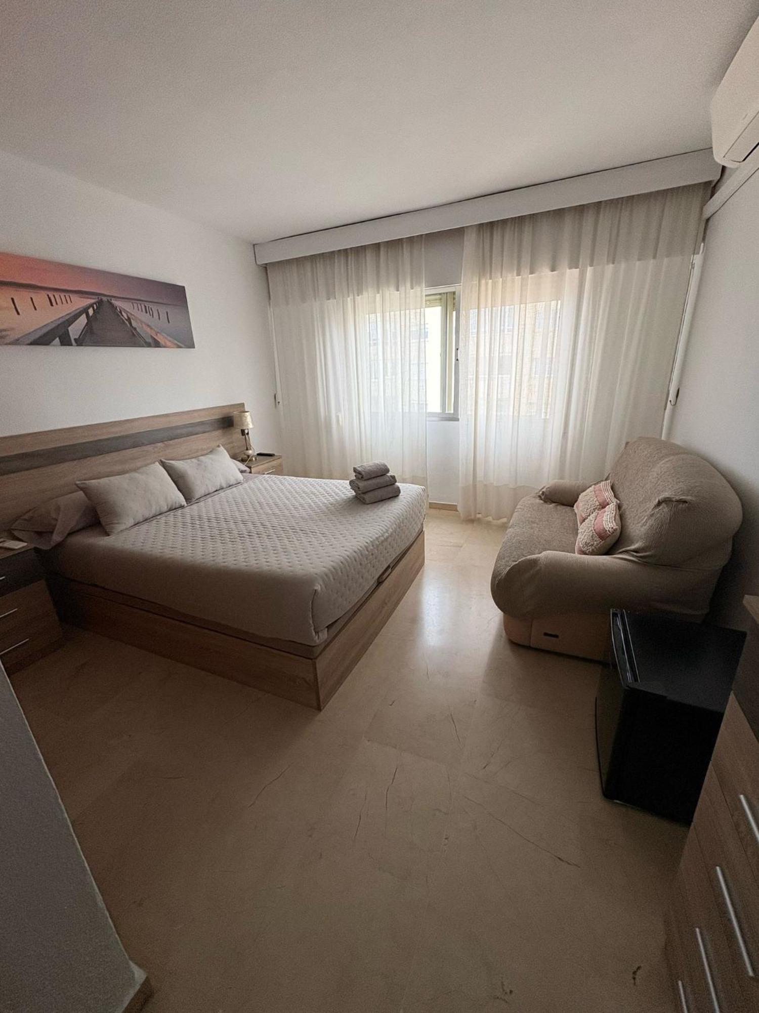 Hospedagem domiciliar Private Next To The Marina Estepona