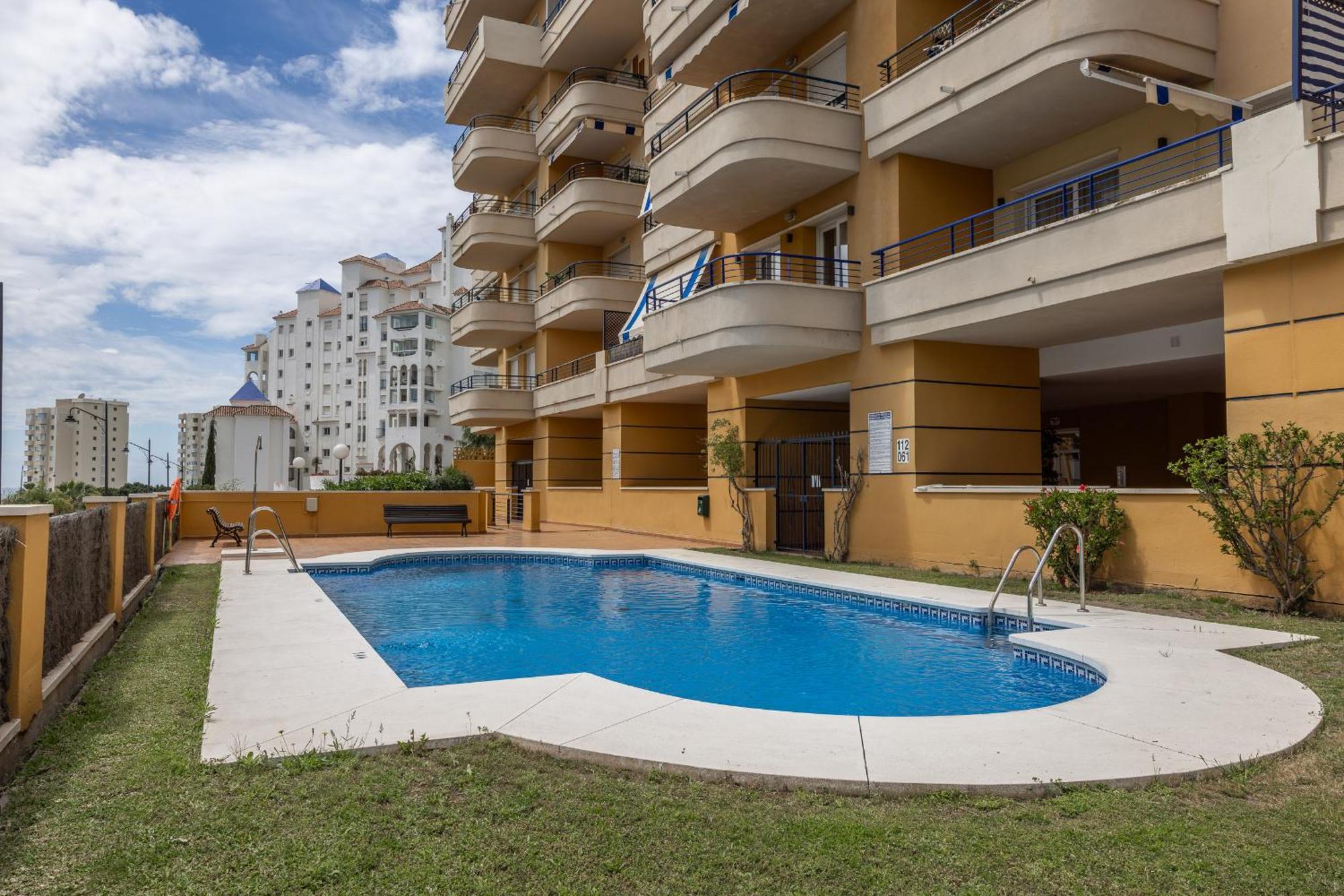 Ar20 Stunning Two-bed With Sea Views Estepona