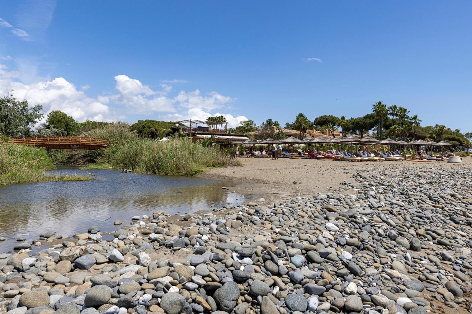 Apartment Waves & Pines El Paraiso, Benamara Estepona