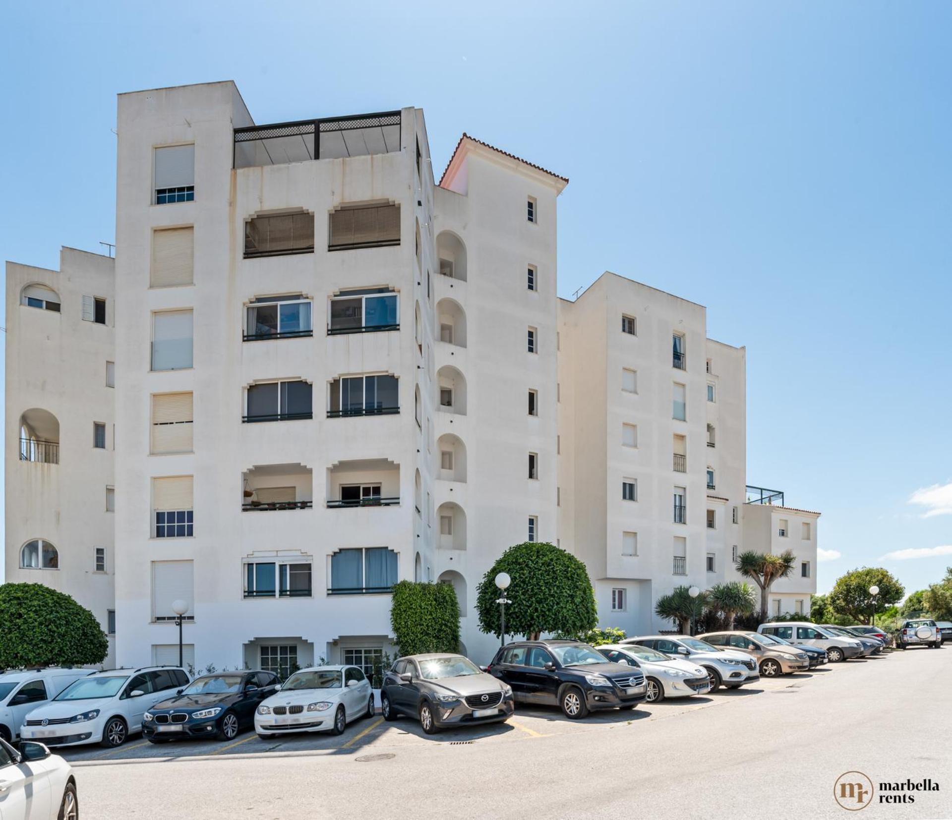 Penthouse Seaview Ref #103 * Estepona