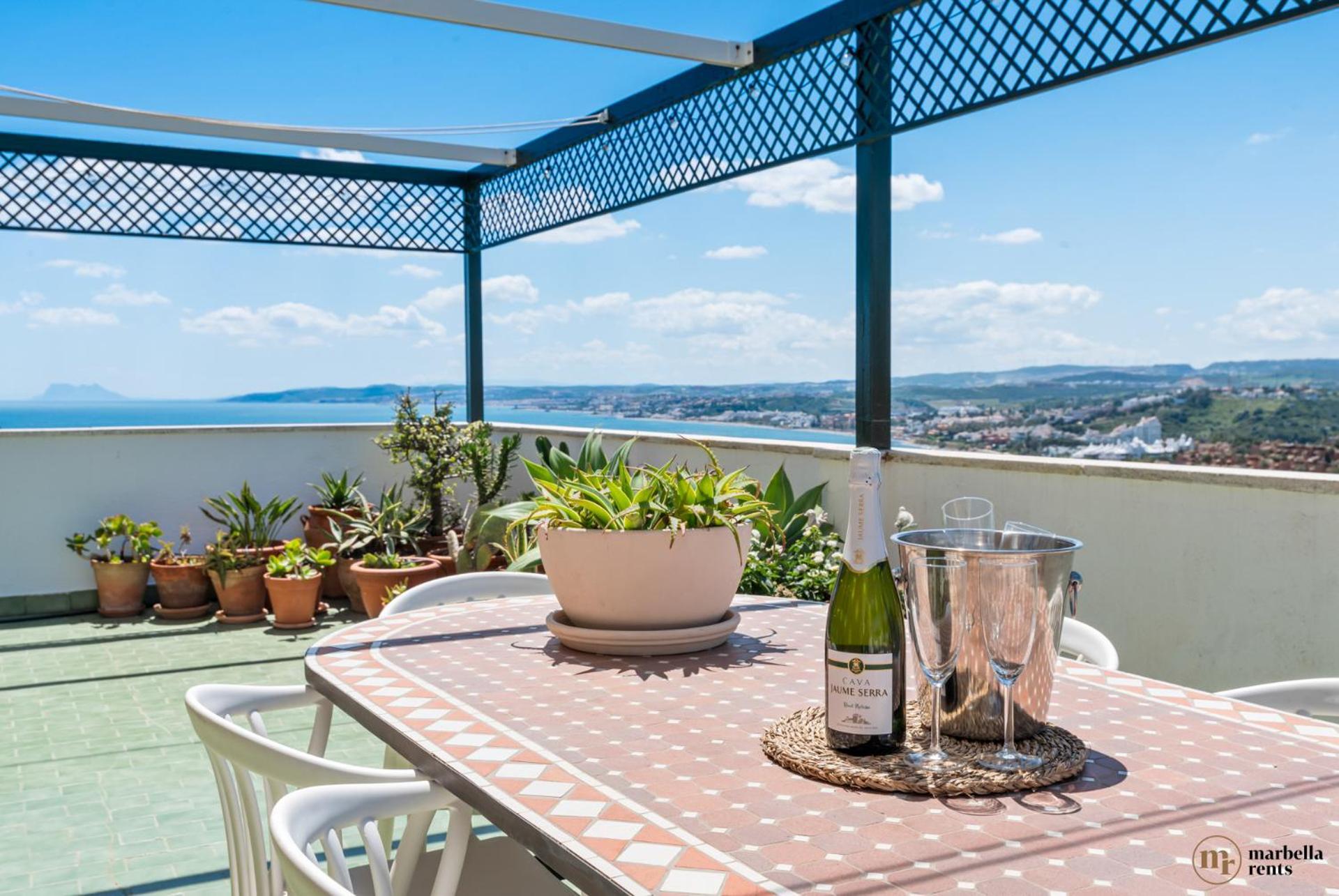 Apartment Penthouse Seaview Ref #103