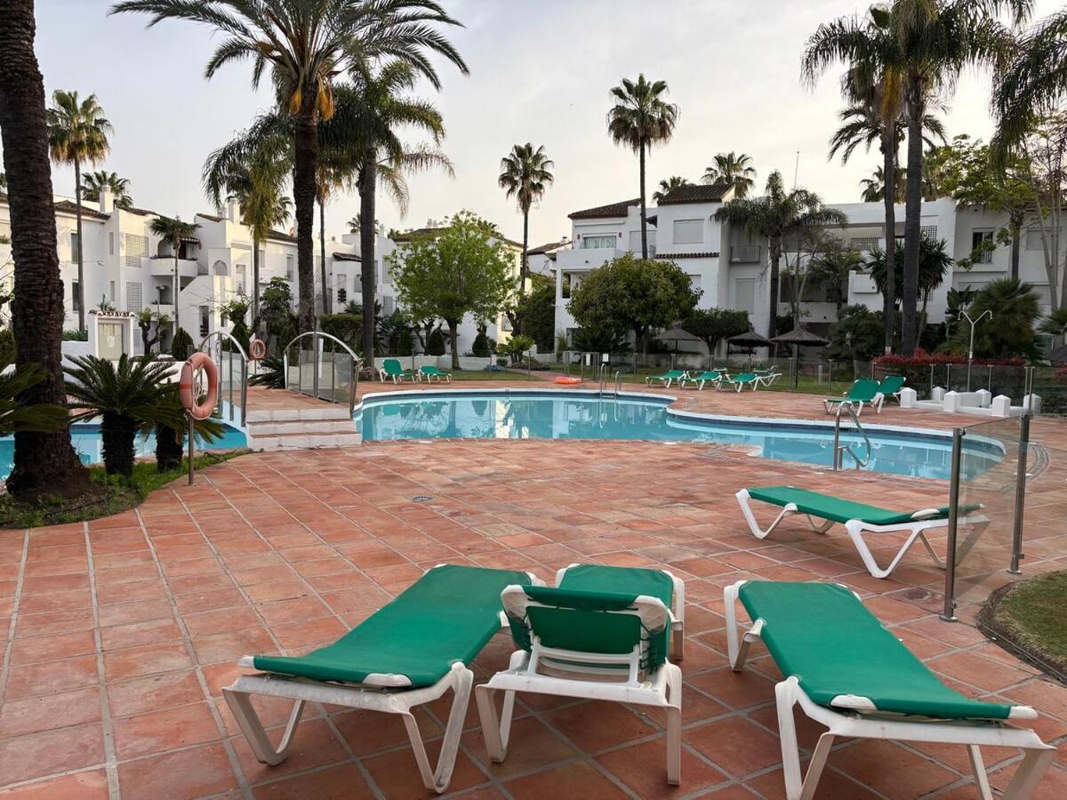 Evans Realty Bv A Pie De Playa & Piscina & Terraza Estepona
