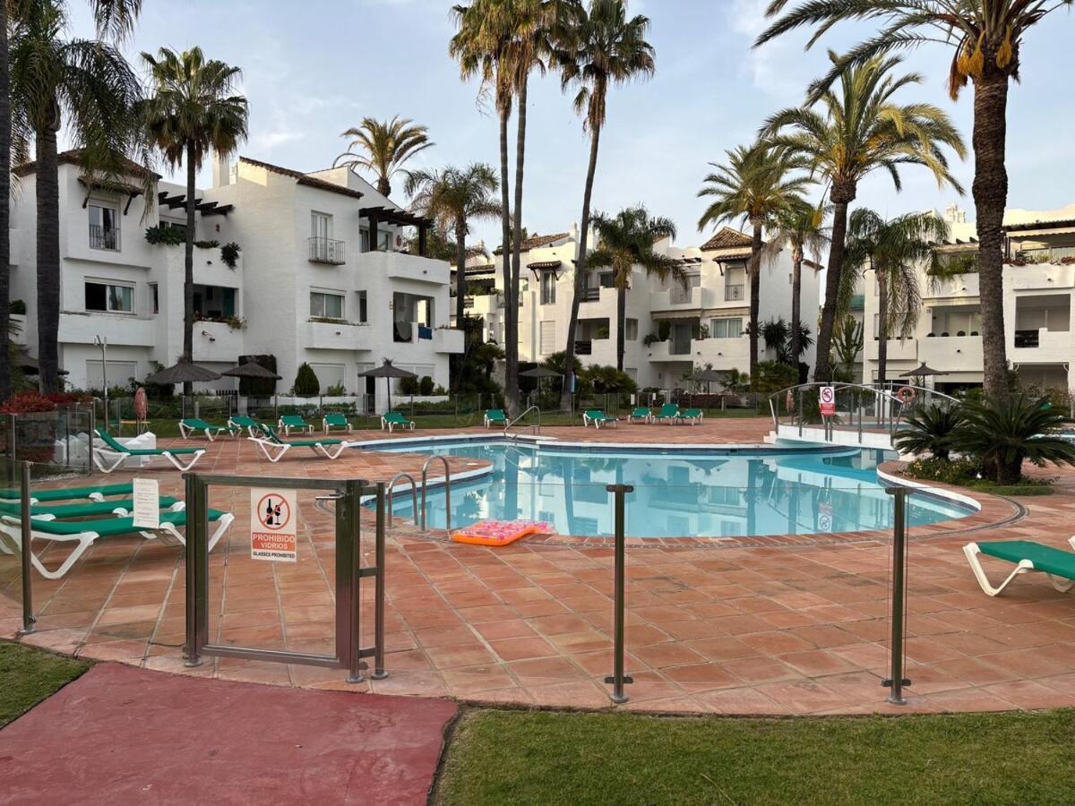 Evans Realty Bv A Pie De Playa & Piscina & Terraza * Estepona