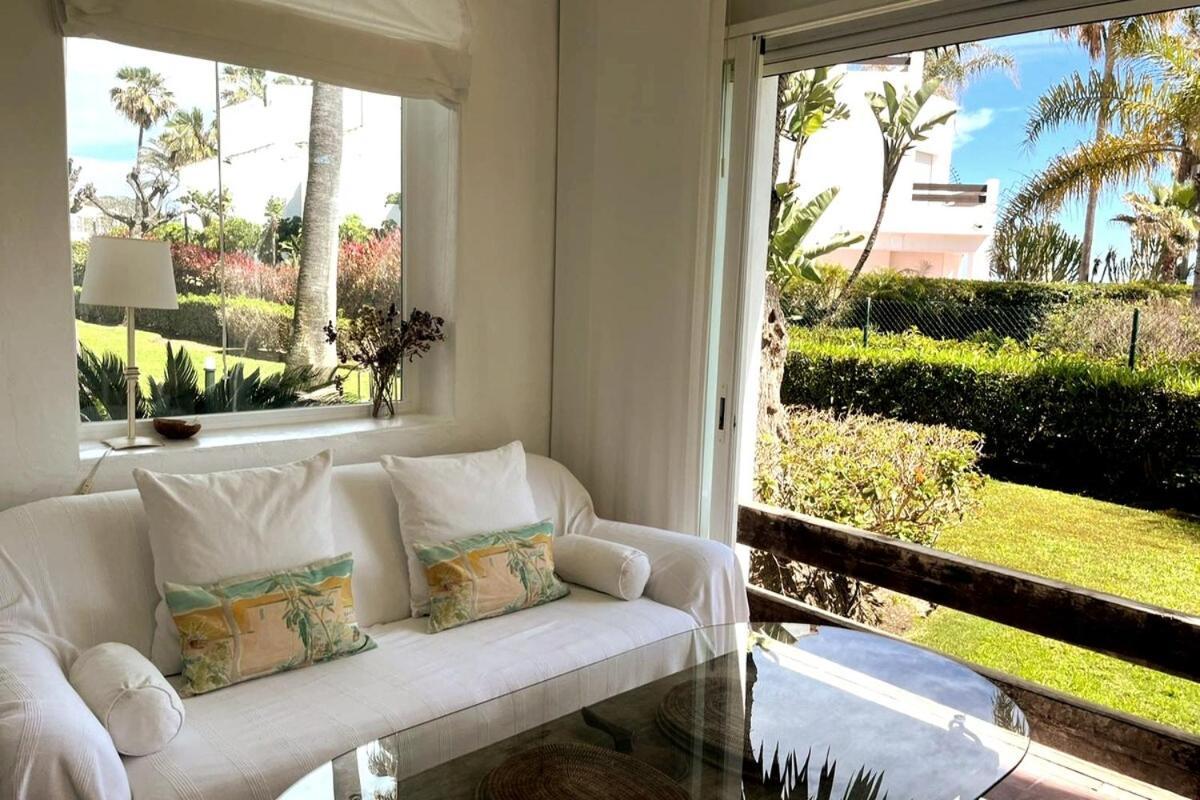 Evans Realty Bv A Pie De Playa & Piscina & Terraza Estepona