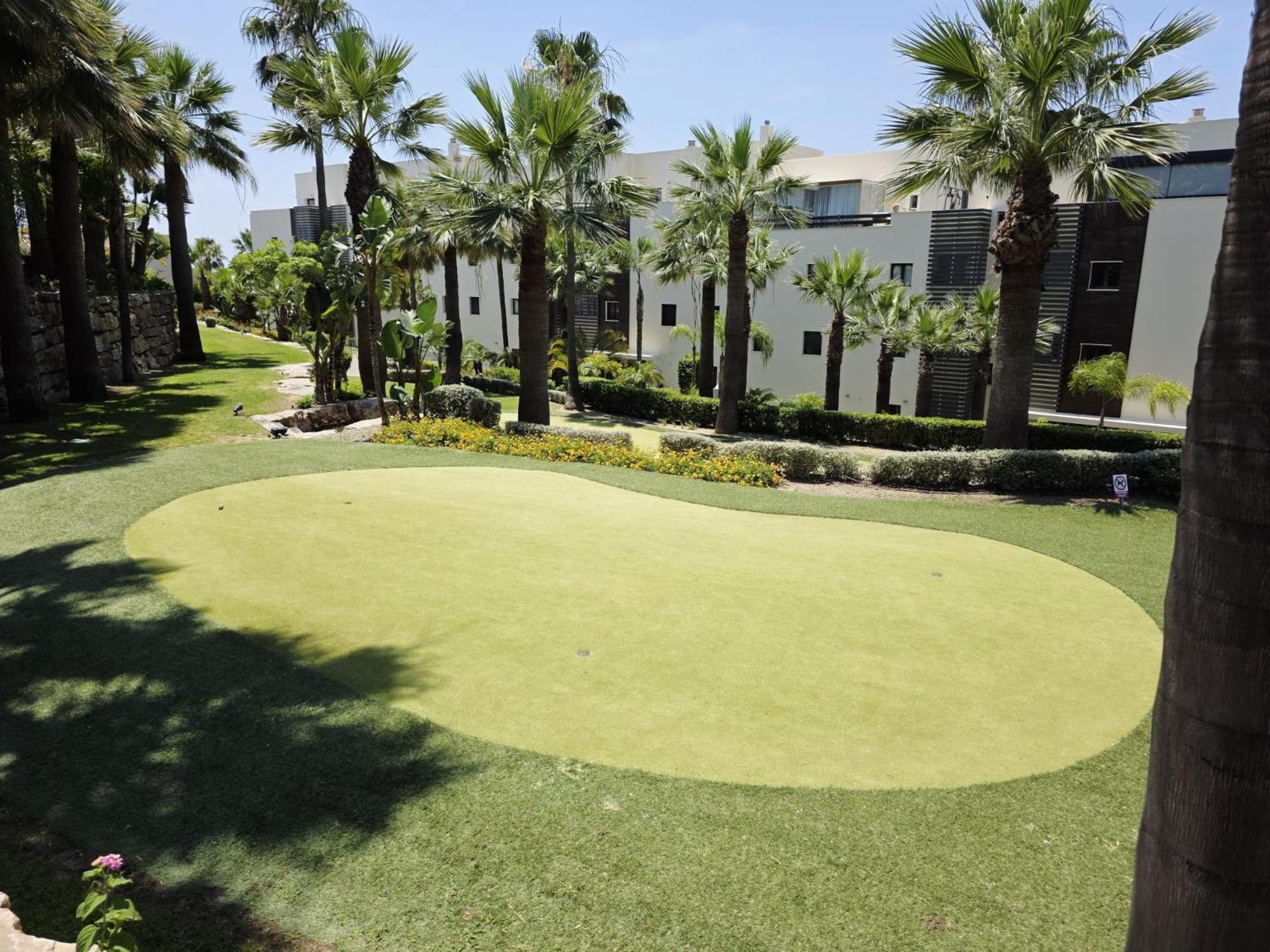 Apartamento Flamingos Padierna Estepona