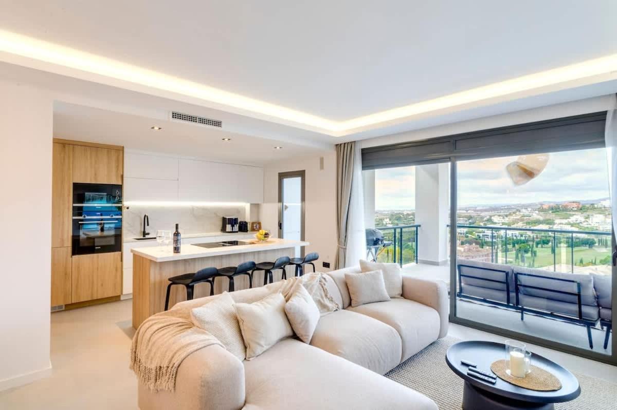 Conde Nest Flat With Wouw Views Apartment
