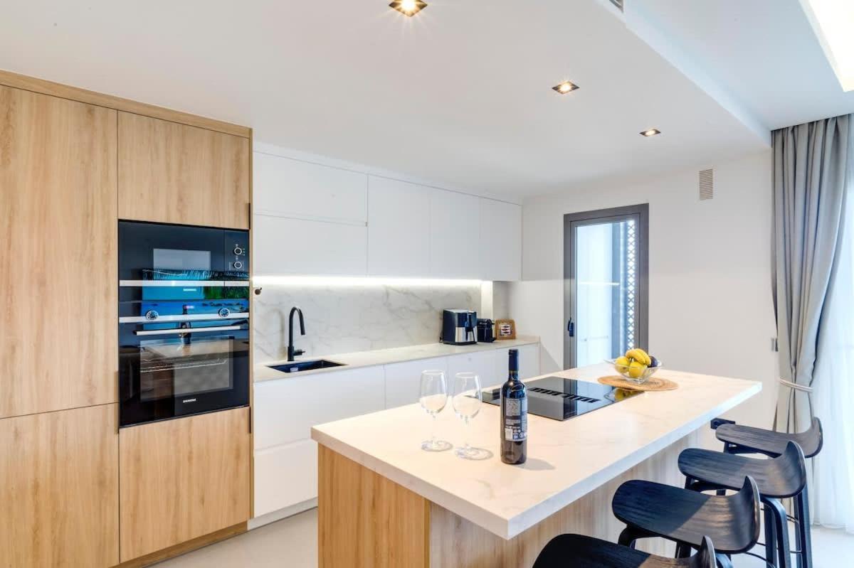 Conde Nest Flat With Wouw Views * Estepona