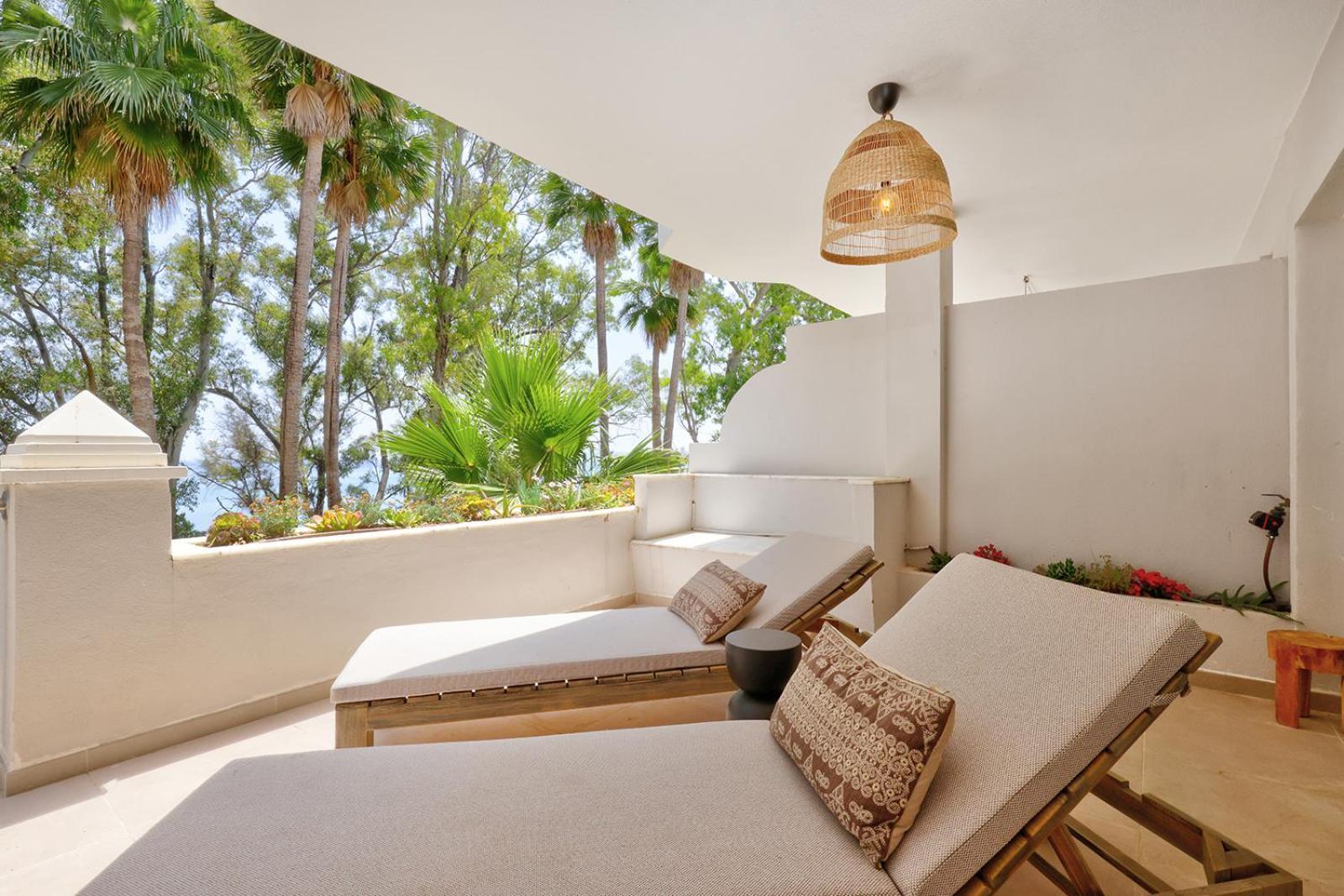 Apartment Astro Renovated & Seaview Estepona