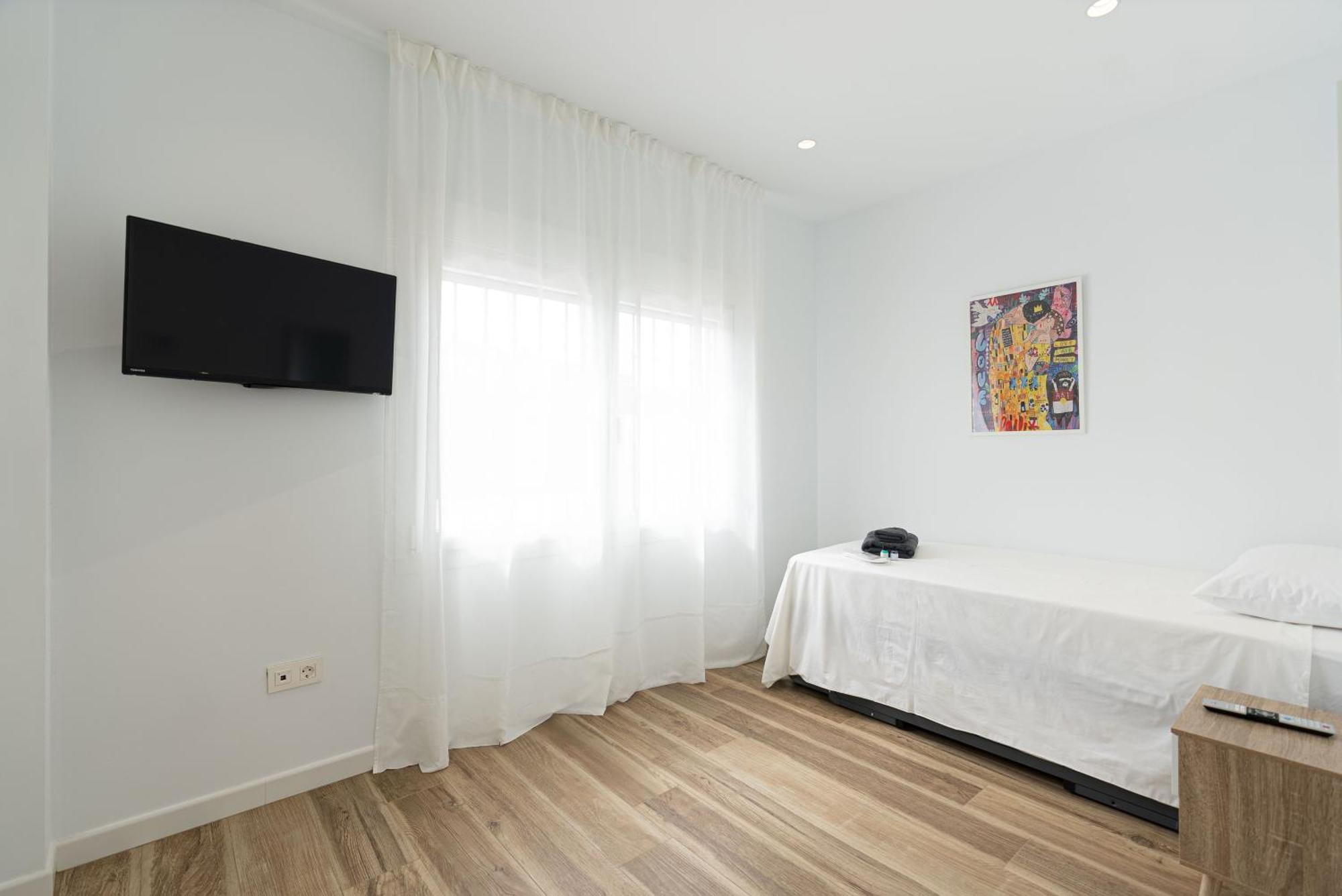 Solguest Aparthotel Estepona