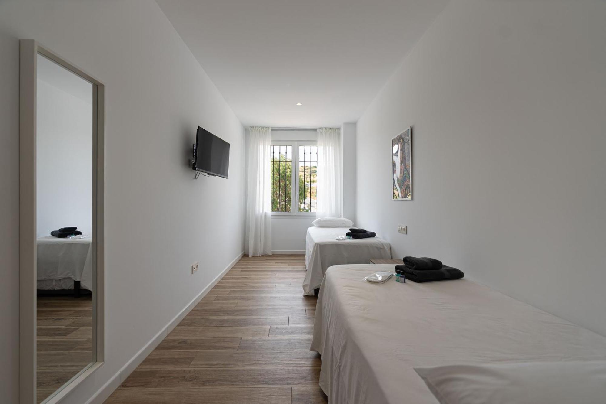 Aparthotel Solguest Estepona