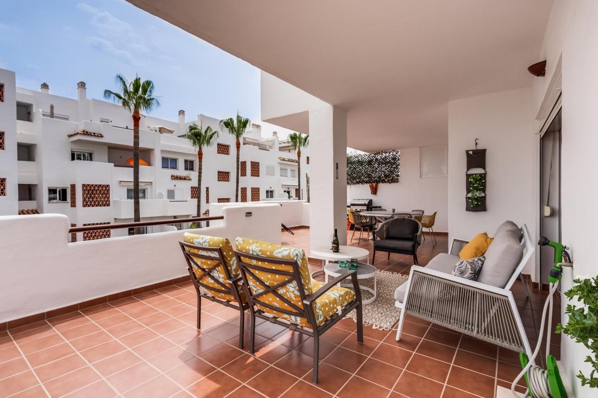 Spacious With Large Terraces Lunymar Golf, *