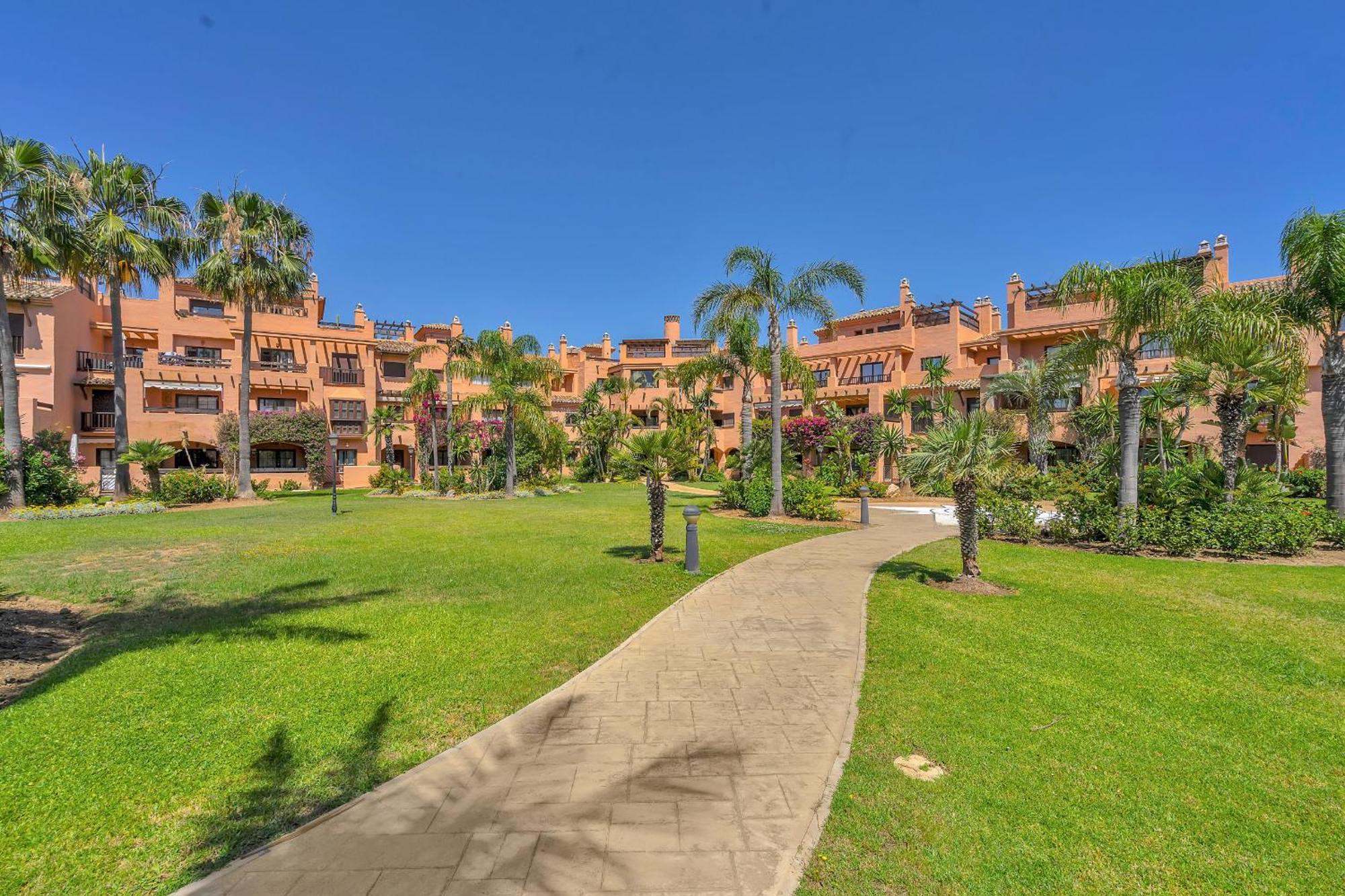Apartment Hacienda Del Sol Penthouse