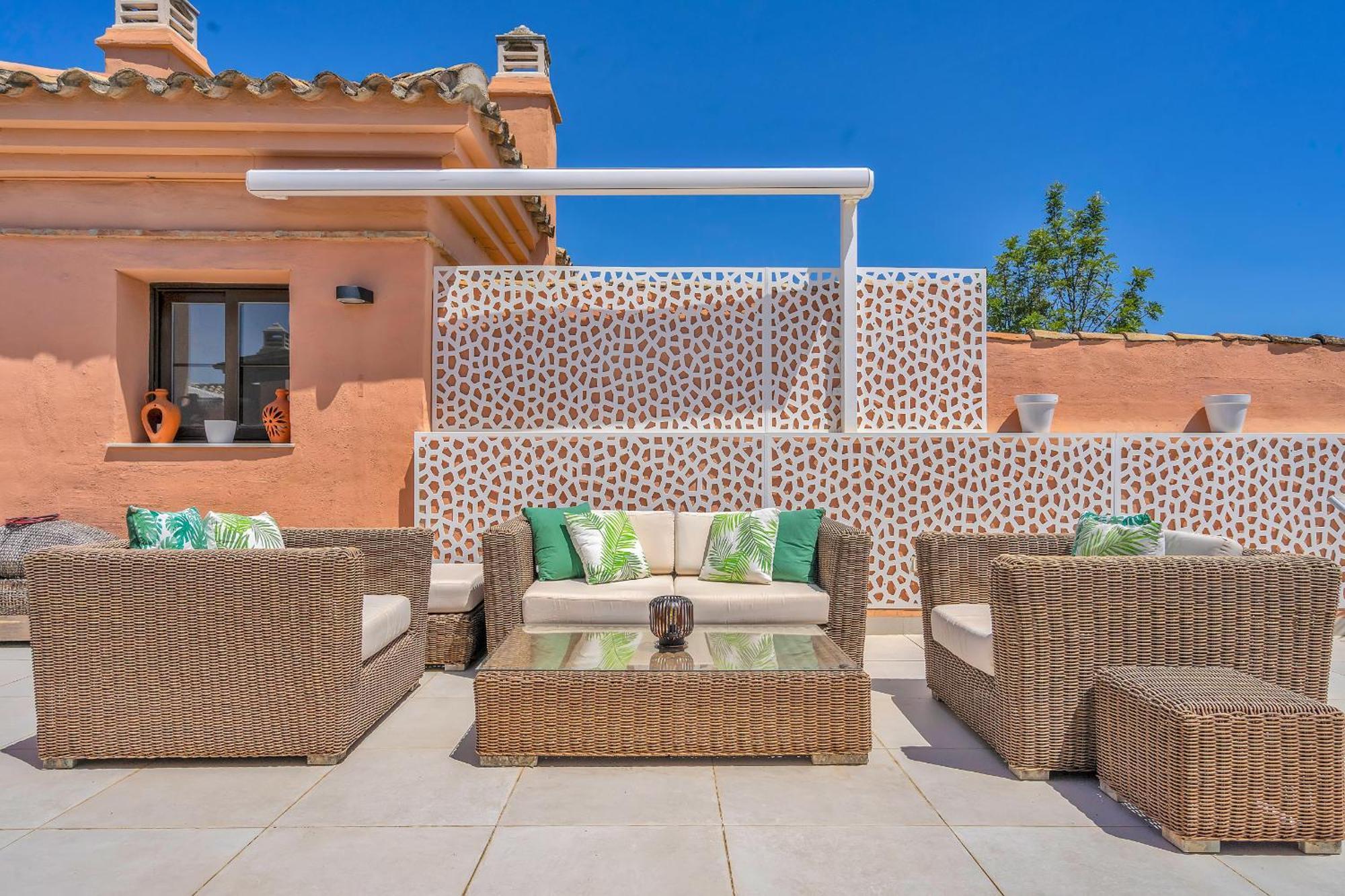 Hacienda Del Sol Penthouse Estepona