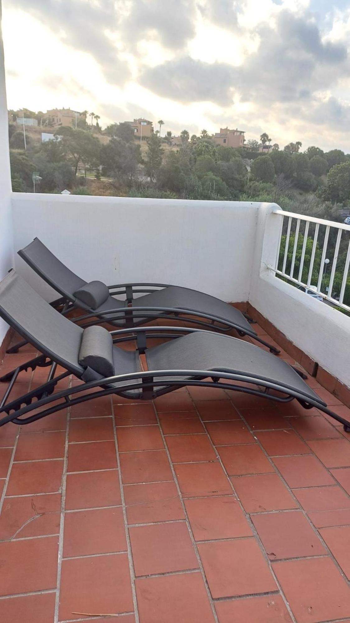 Ferienhaus 3-min Walk To , Pool , , 3br Estepona