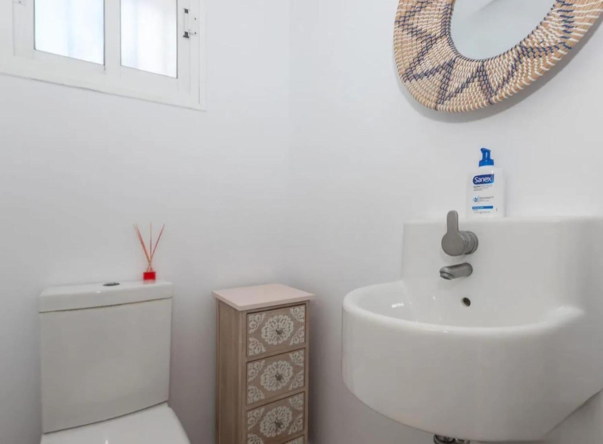 Ferienhaus 3-min Walk To , Pool , , 3br