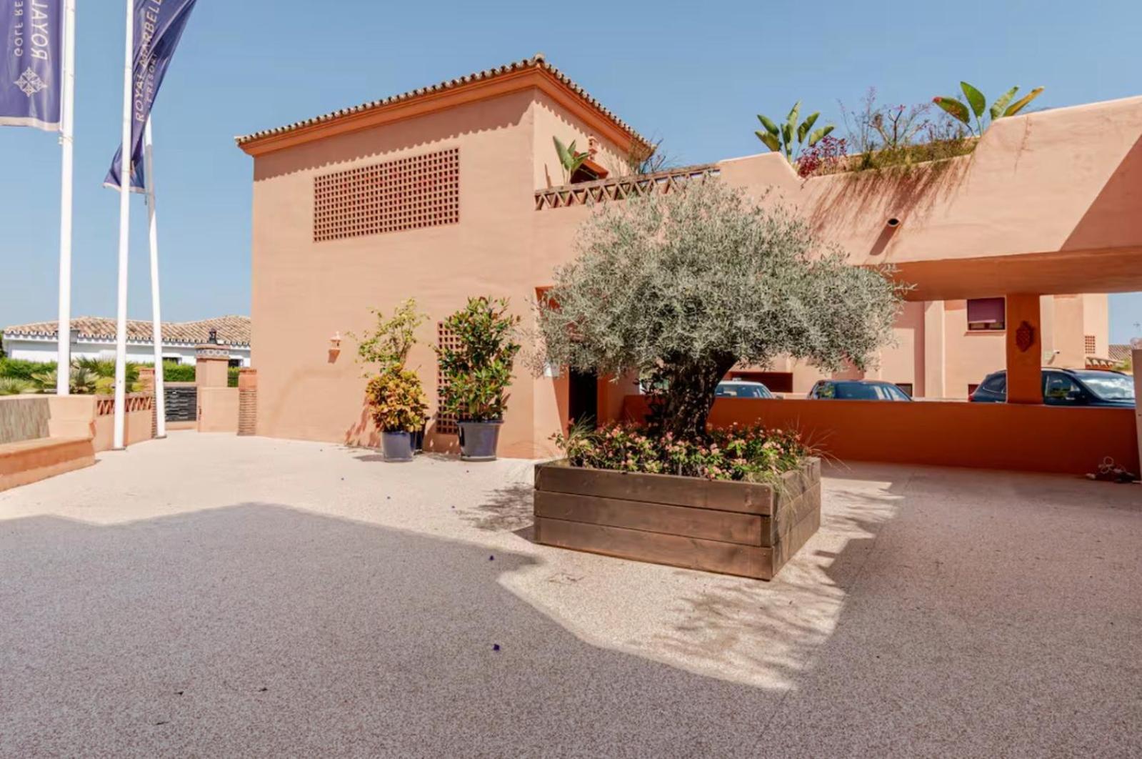 To Home&royal Marbella * Estepona