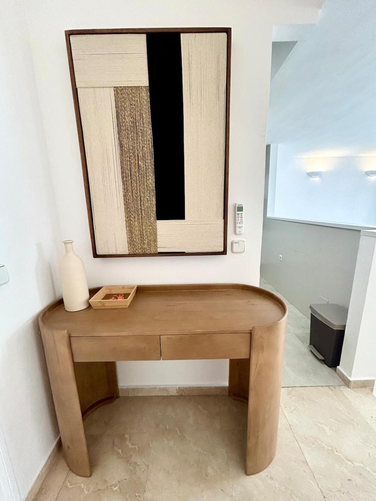 Apartment Elegant Close To The