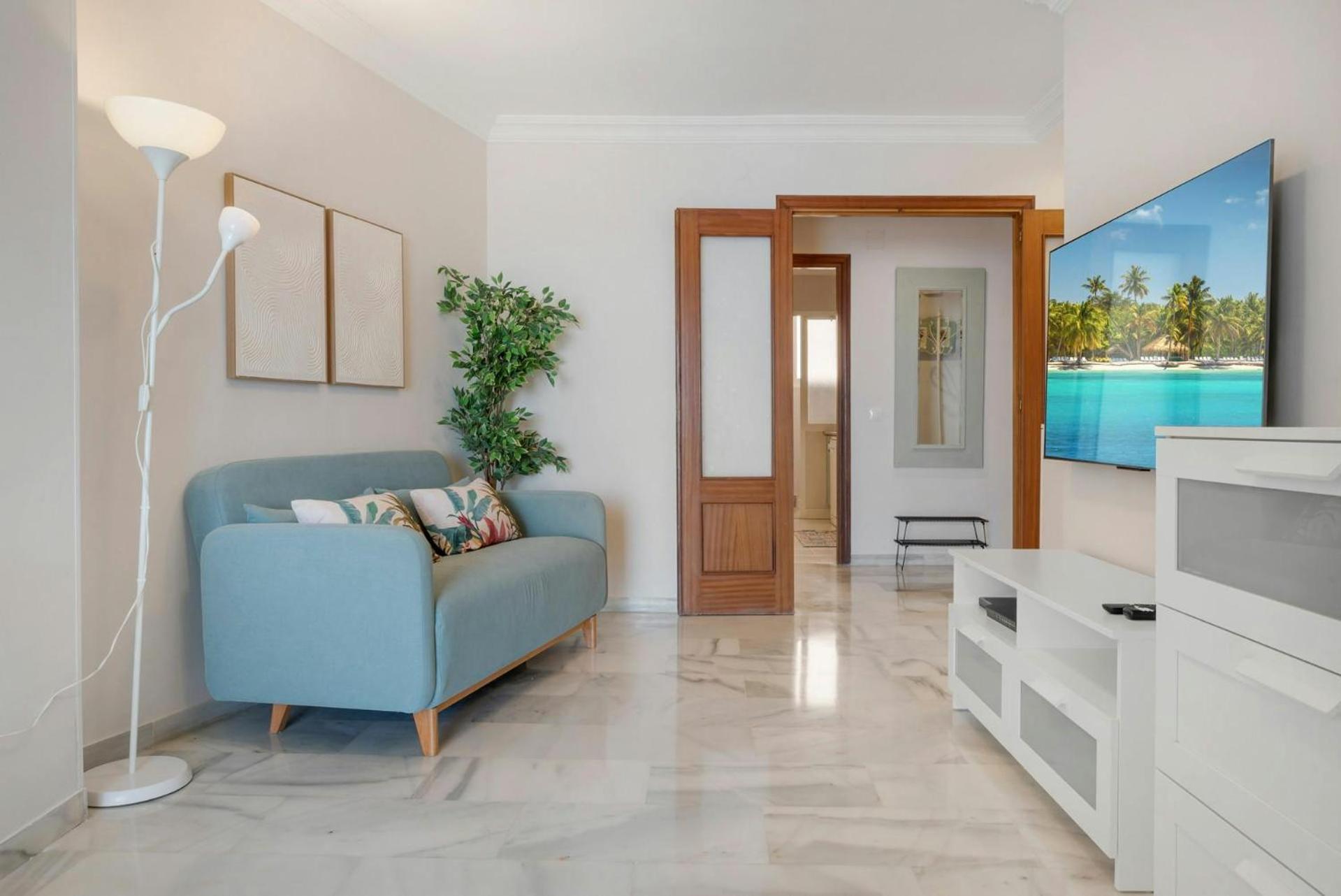 Apartment Bonito Piso En Primera Linea De Playa En Estepona