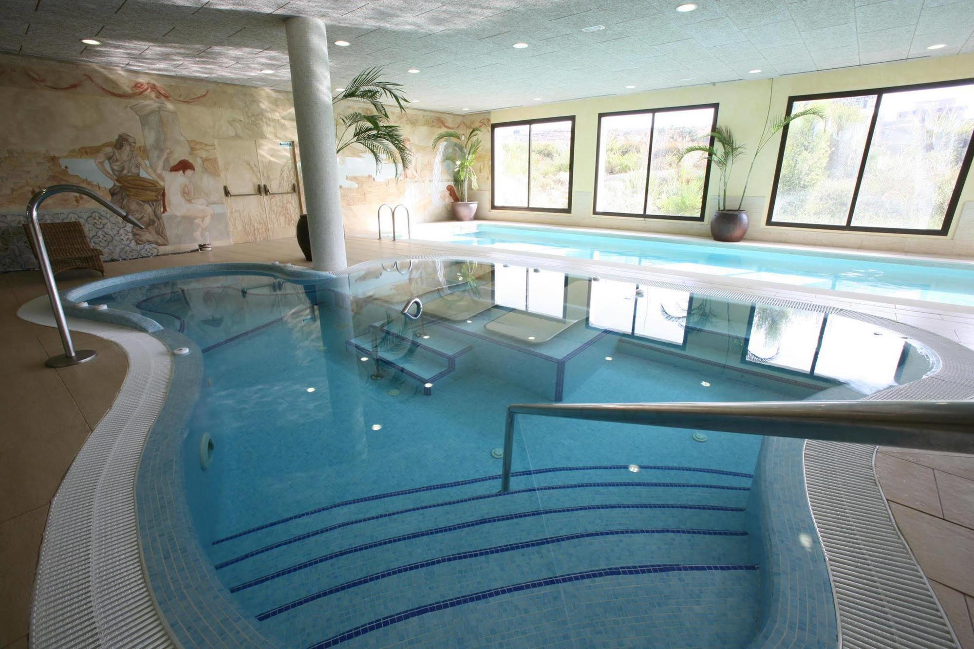 Aparthotel Albayt & Estepona