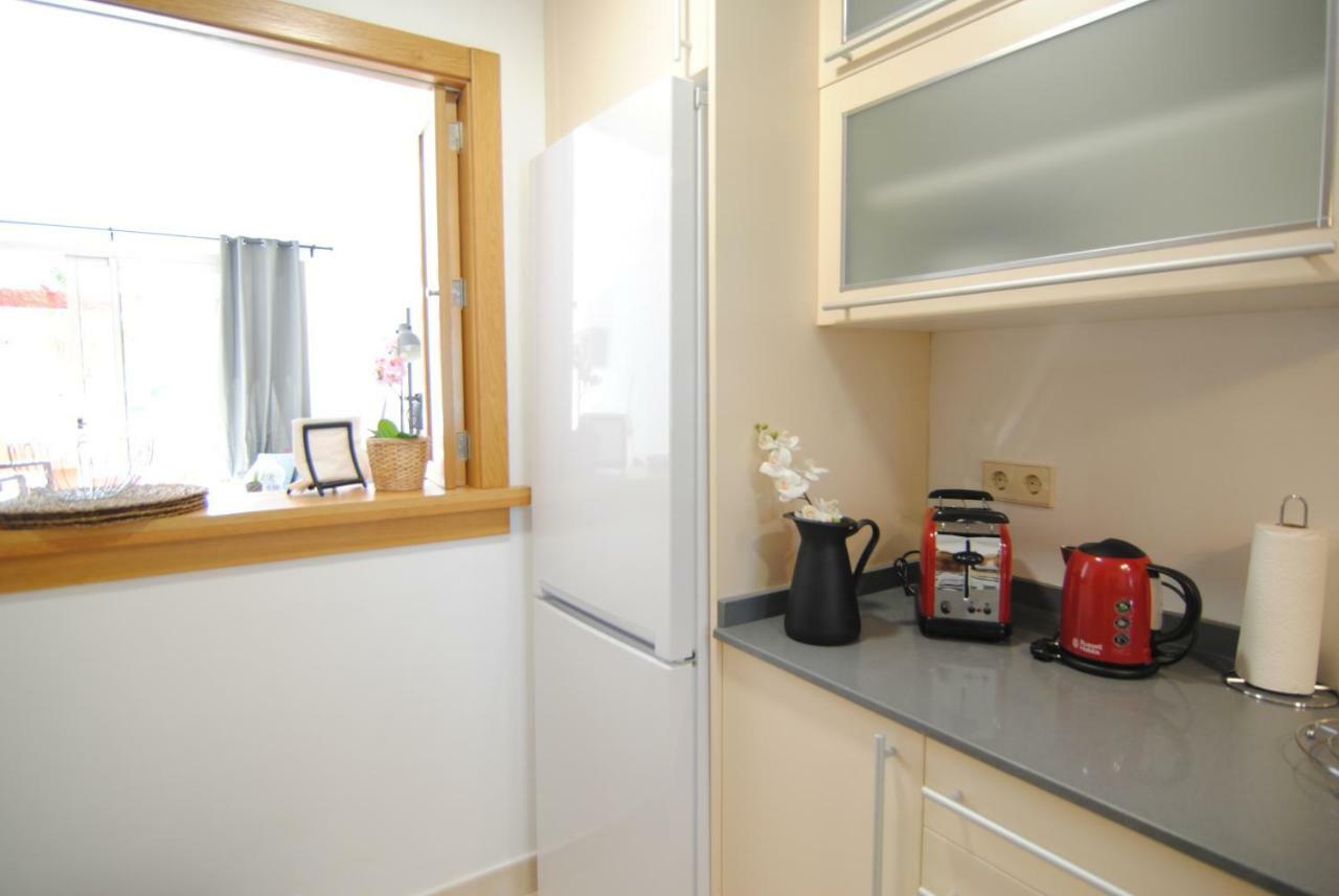 Style 2 Bedroom In The New Golden Mile Free Wifi & Parking Apartment *