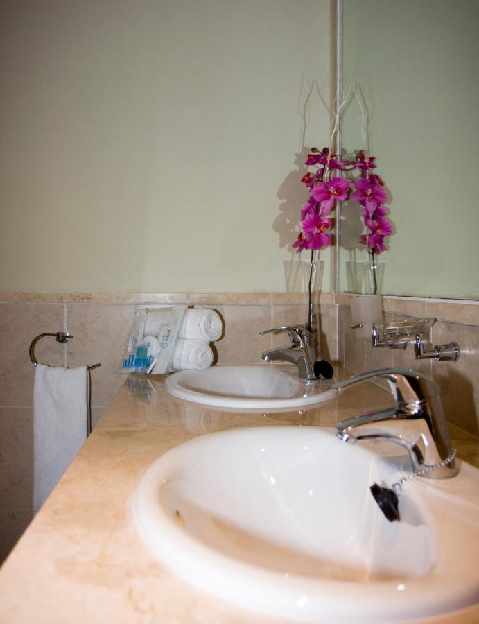 Albayt & Aparthotel Estepona