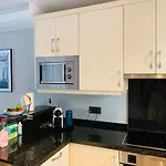 Villa Pedro, Beach House Zwischen Marbella Und Estepona