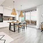 Ov- Stunning Flat In Relaxing Resort, Gym