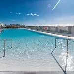 Ov5Bb- Modern Family Flat, Lovely Views