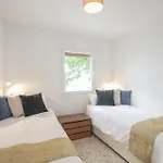 Estepona 2Br Townhouse In Centre