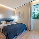 Luxury Front Line Beach Apartment Ikkil Bay