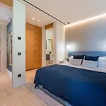 Luxury Front Line Beach Apartment Ikkil Bay
