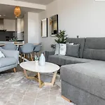 Deluxe Apartment In Estepona 3 Bedrooms