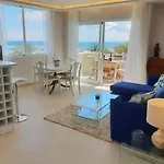 Fantastic Apartment In Front Of The Sea & Marina